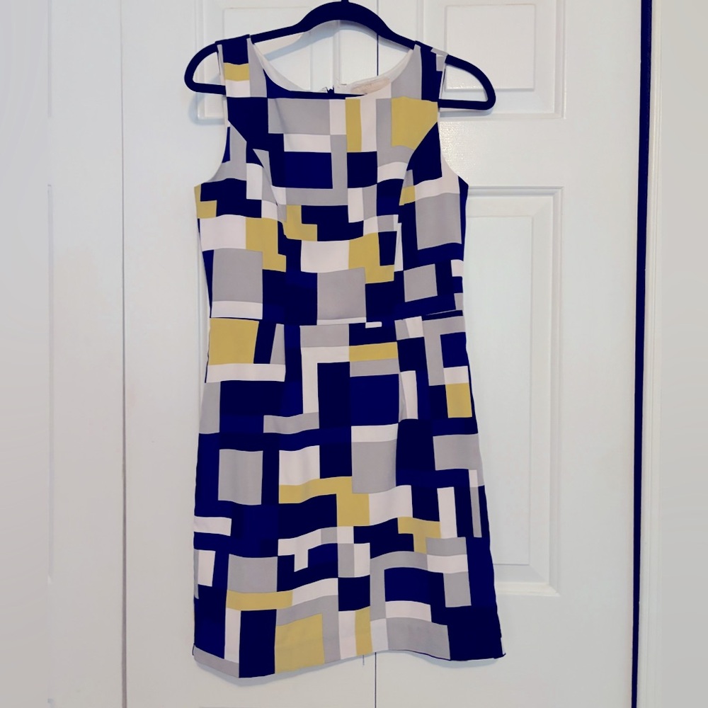 4P Banana Republic abstract color shift dress